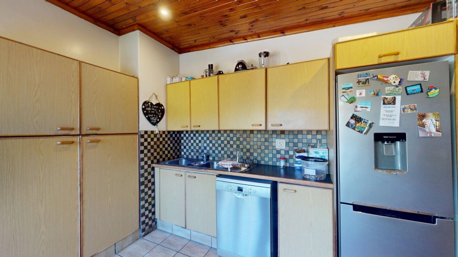 4 Bedroom Property for Sale in Walmer Eastern Cape